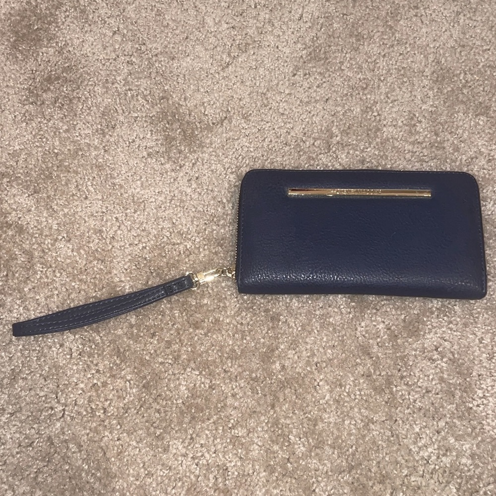 Steve Madden Wristlit brand new never used dark blue